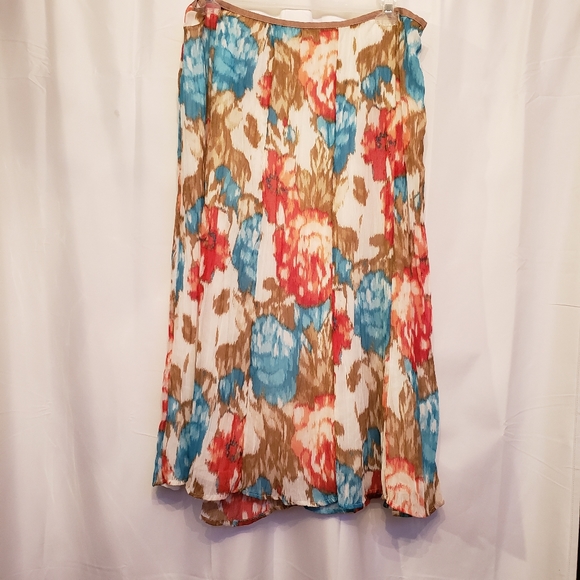 CJ Banks Dresses & Skirts - 😍CJ Banks Long Skirt 😍